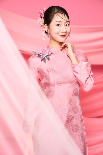 Tho Trien Hong: Ao Dai